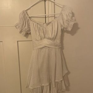 White preppy dress, size medium but I am a xs and it fit,ties in the back!!